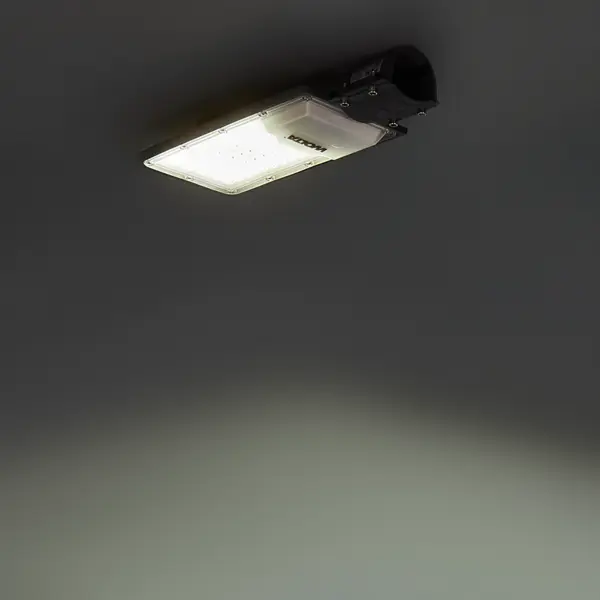 Светильник консольный светодиодный ДКУ Wolta STL-50W/04 50 Вт 5700К IP65 нейтральный белый свет