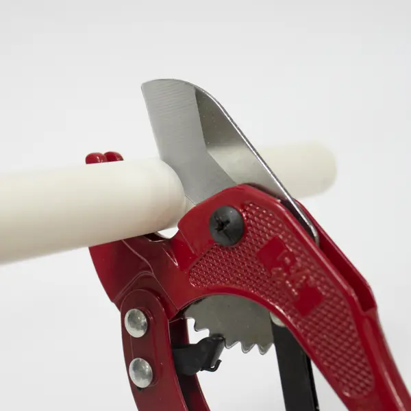 Ножницы для труб ПВХ DILWIS красные