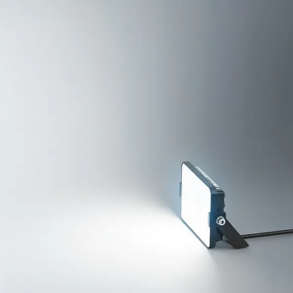 Прожектор светодиодный уличный Osram 10 Вт 6500 К IP65 холодный белый свет