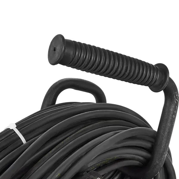 Удлинитель-шнур Защита Про 1 розетка с заземлением 3x1.5 мм 40 м цвет черный